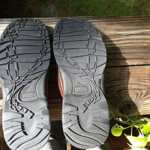 'LL Bean Men's Leather Boots. - Picture 7 of 10